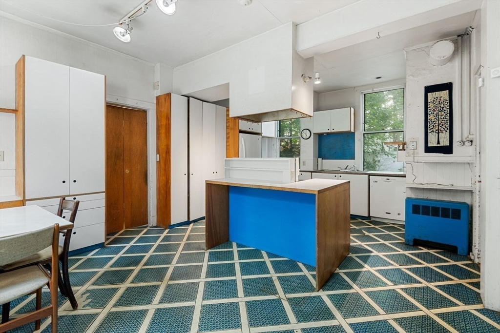 9 Downing Road Brookline, MA 02446 - Photo 17 of 34