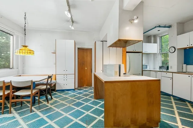 $2,850,000 | 9 Downing Road, Brookline, MA 02446