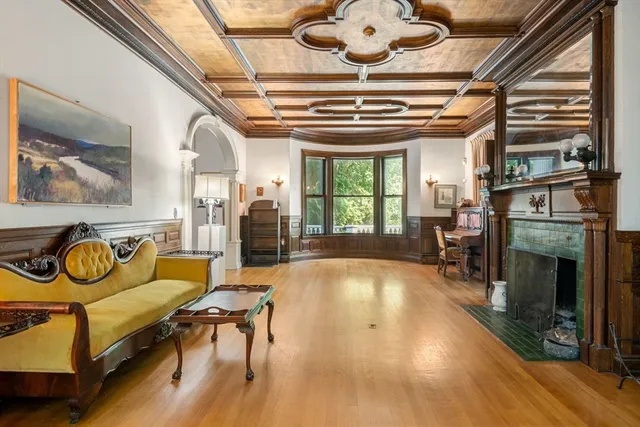 $2,850,000 | 9 Downing Road, Brookline, MA 02446