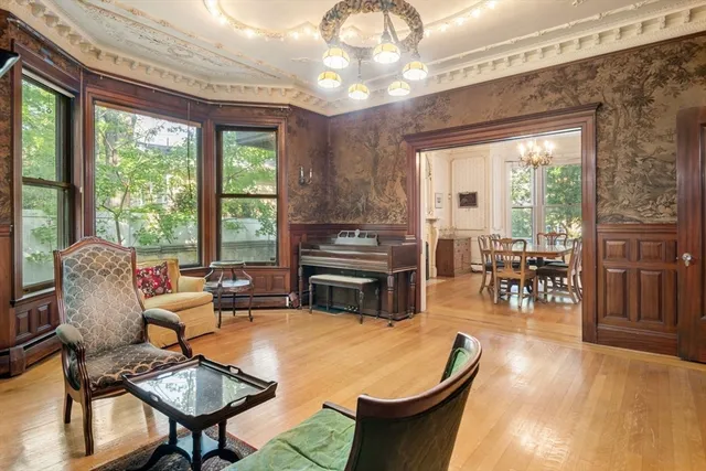 $2,850,000 | 9 Downing Road, Brookline, MA 02446