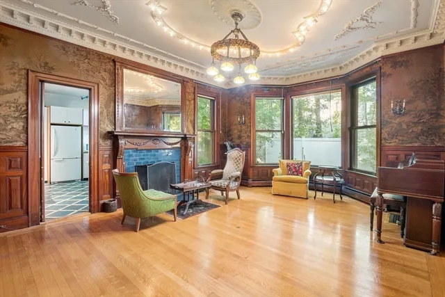 $2,850,000 | 9 Downing Road, Brookline, MA 02446