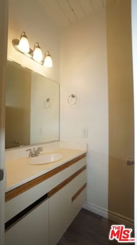 $2,800 | 11133 Rose Avenue, Unit 4, Los Angeles, CA 90034