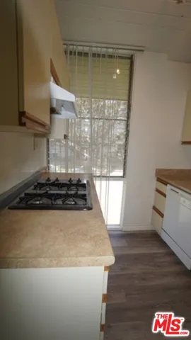 $2,800 | 11133 Rose Avenue, Unit 4, Los Angeles, CA 90034