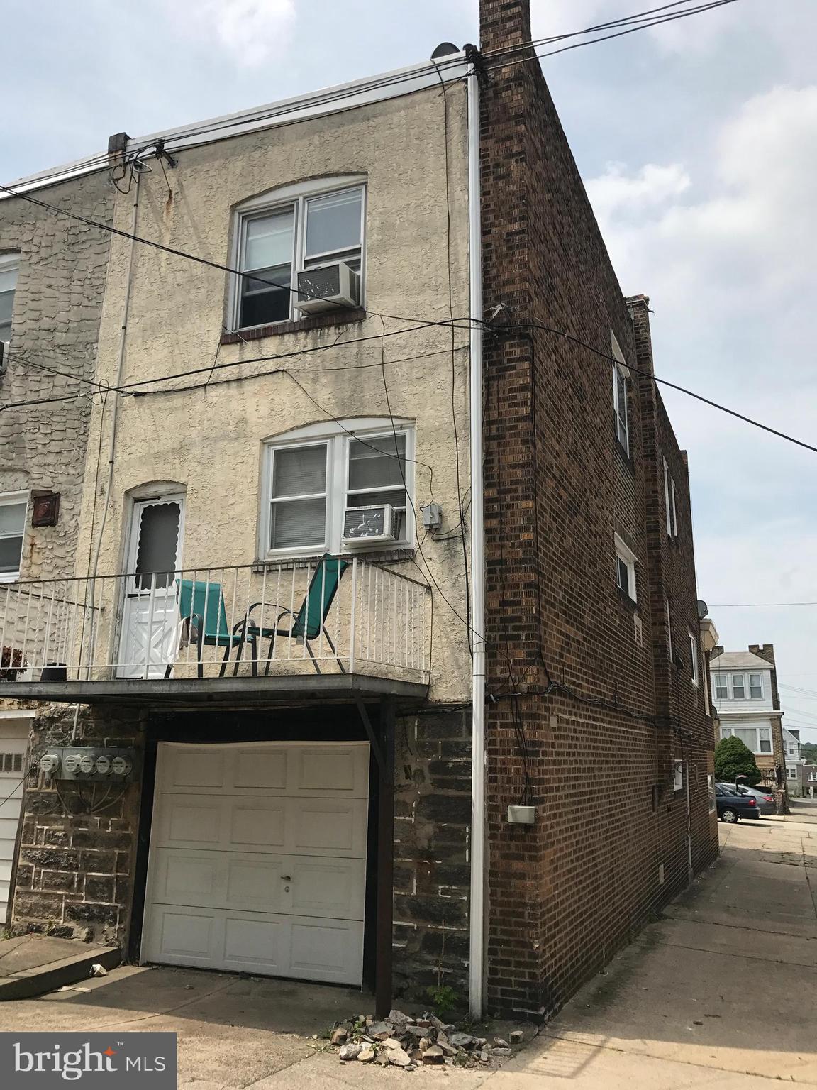 727 Kenmore Road Philadelphia, PA 19151 - Photo 3 of 5 Gallery Image 3