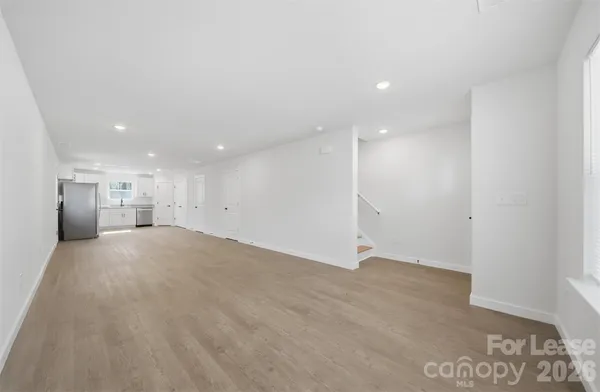 $1,695 | 403 15th Avenue Southwest, Unit B, Hickory, NC 28602