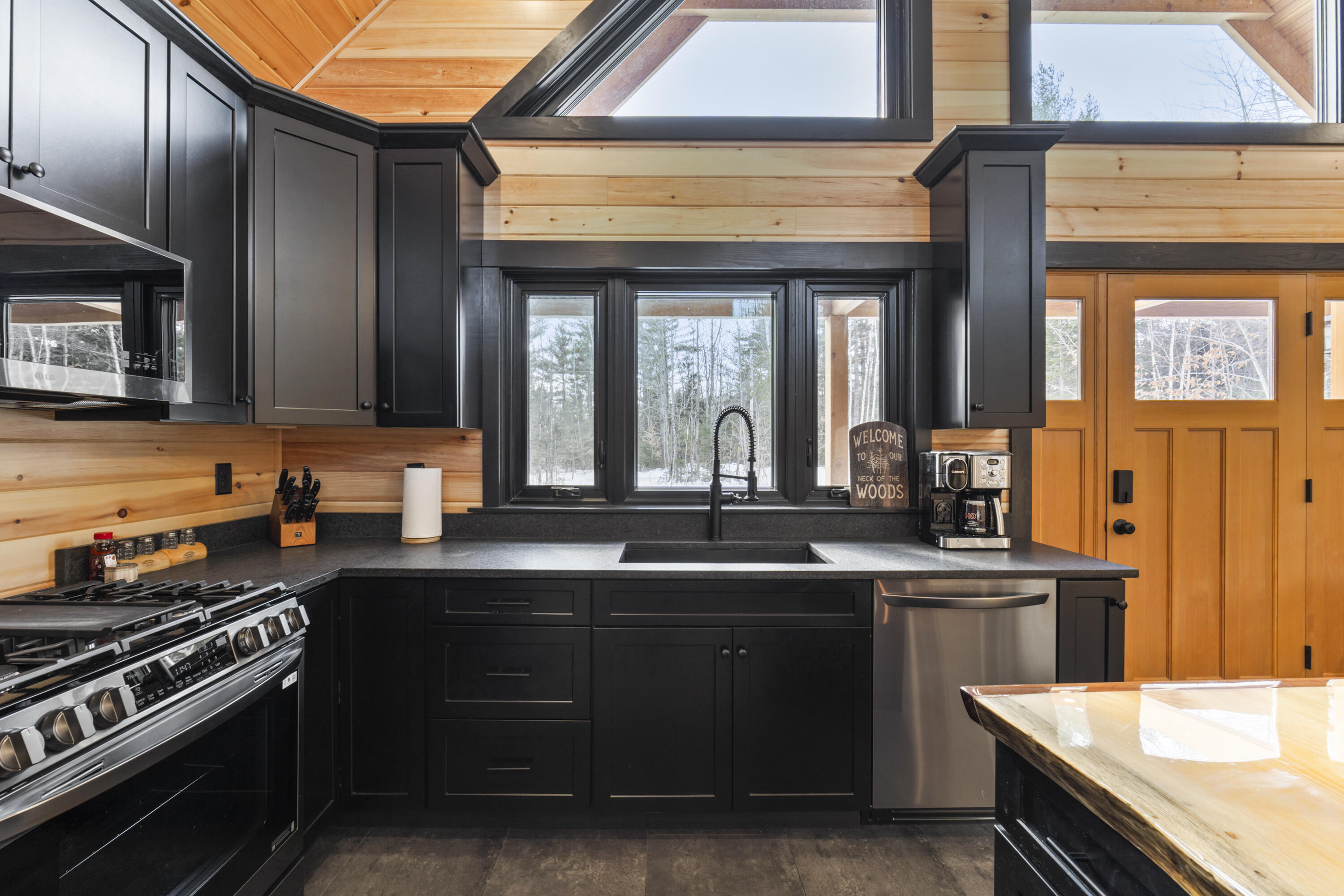 9 Beechnut Ridge Strong, ME 04983 - Photo 6 of 46 9 Beechnut Rdg_0126