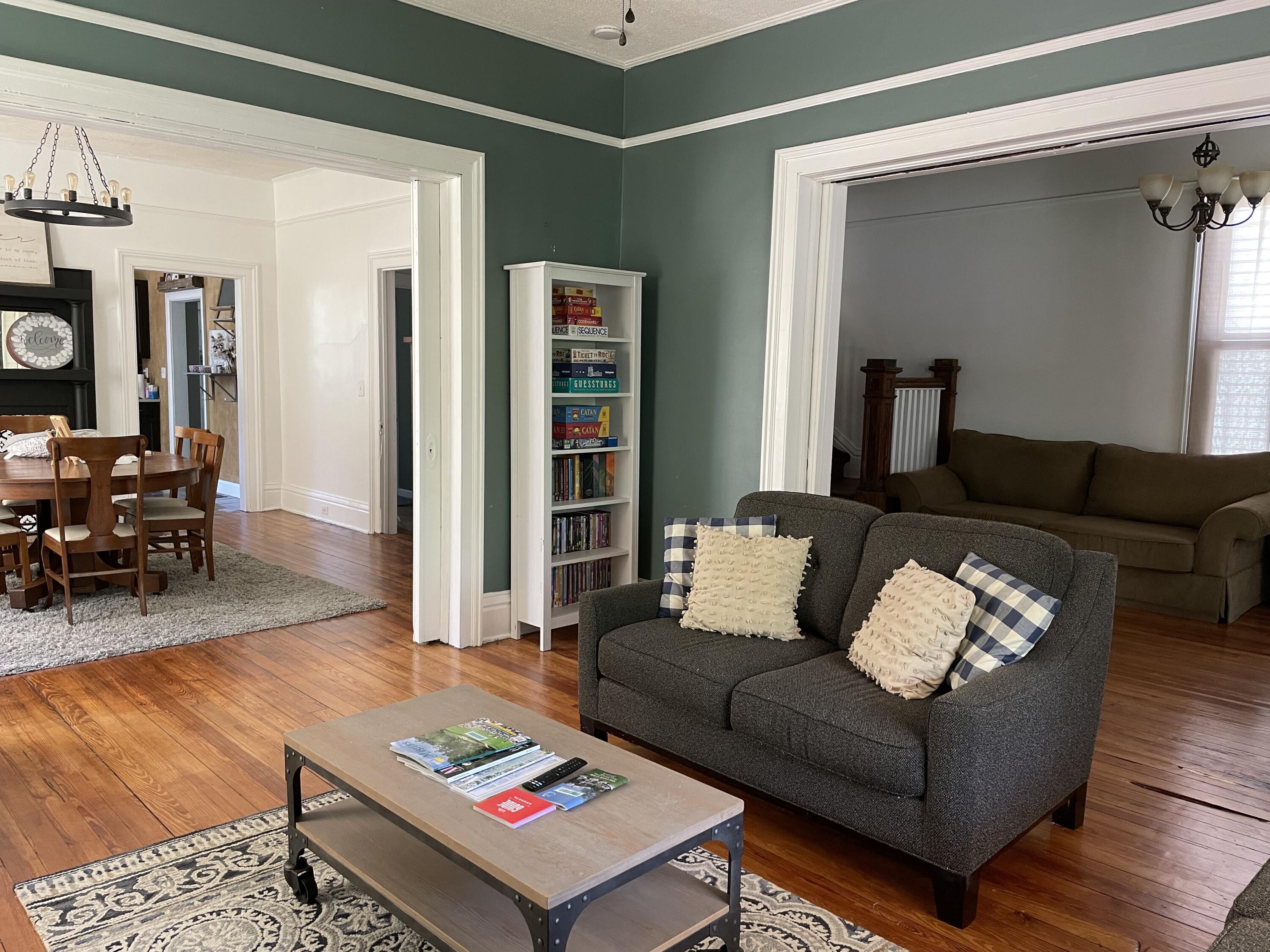 927 Holden Street Augusta, GA 30904 - Photo 11 of 44 9. Living Room_2