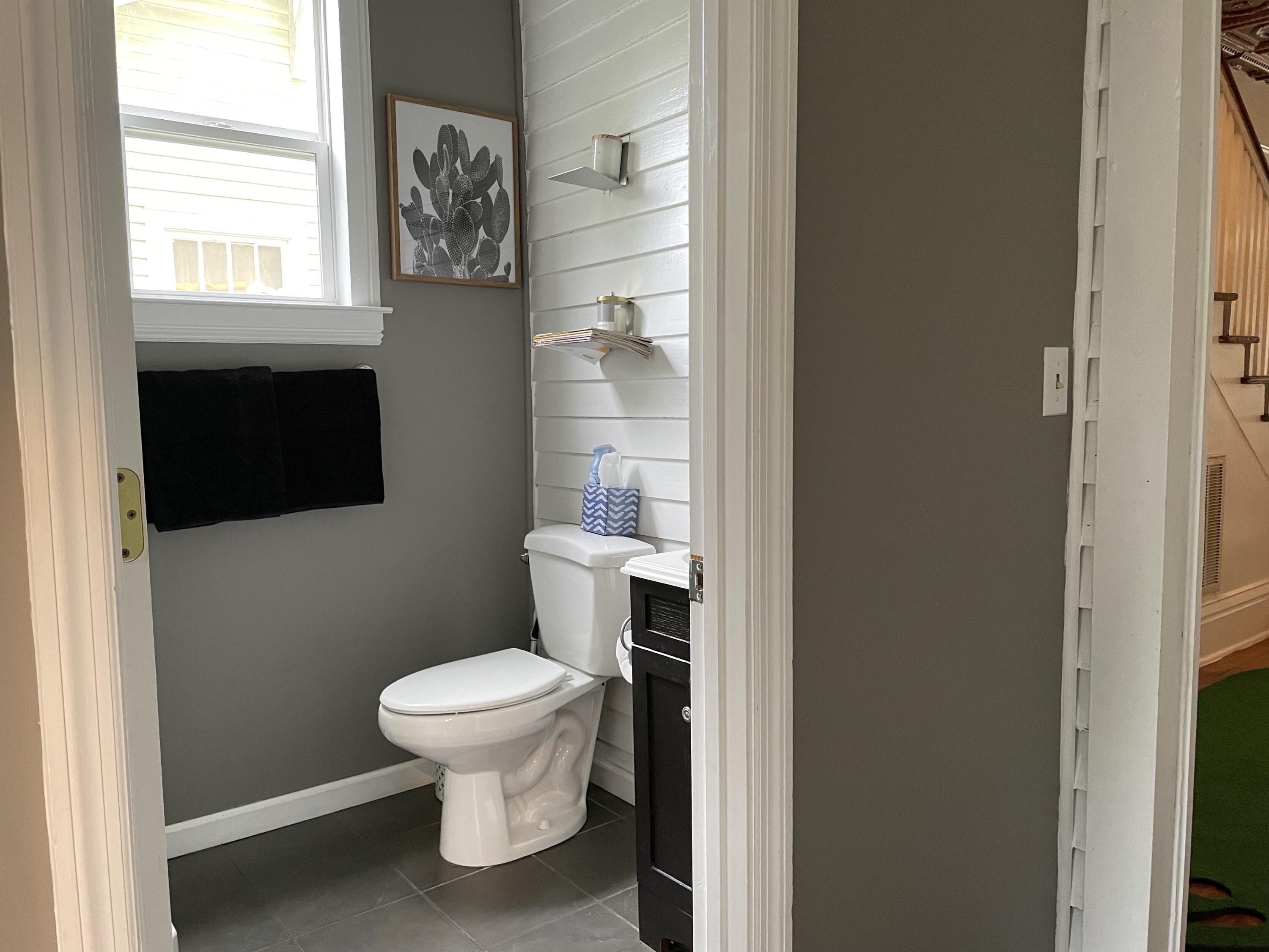 927 Holden Street Augusta, GA 30904 - Photo 18 of 44 17. Downstairs Bathroom_1