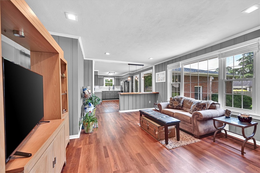 1102 Greenacres Anderson, SC 29621 - Photo 14 of 40 2nd LR /Den