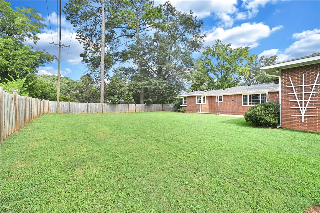 1102 Greenacres Anderson, SC 29621 - Photo 32 of 40 Fenced yard