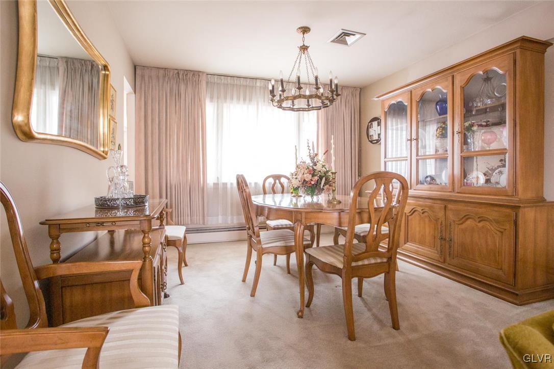 2914 Shakespeare Road Bethlehem, PA 18017 - Photo 5 of 28 Gallery Image 5