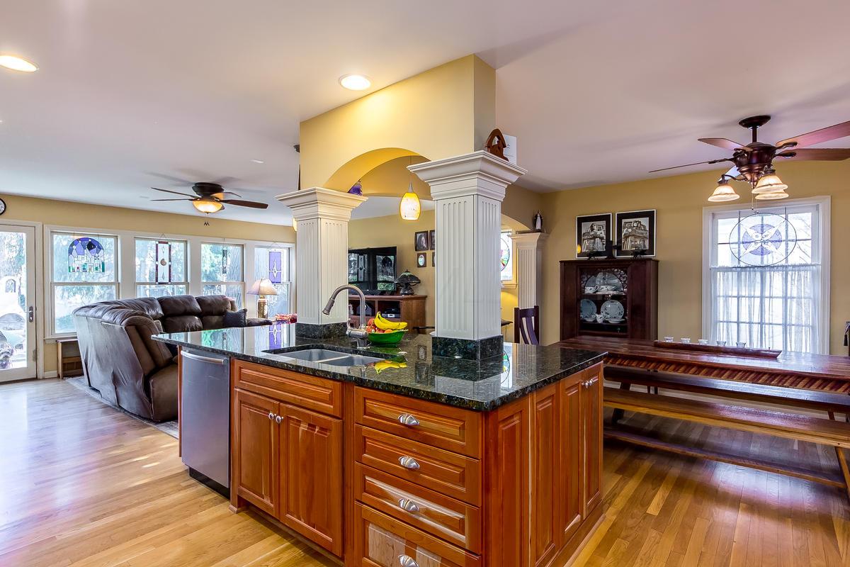 2676 Berwyn Road Columbus, OH 43221 - Photo 13 of 47 Gallery Image 13