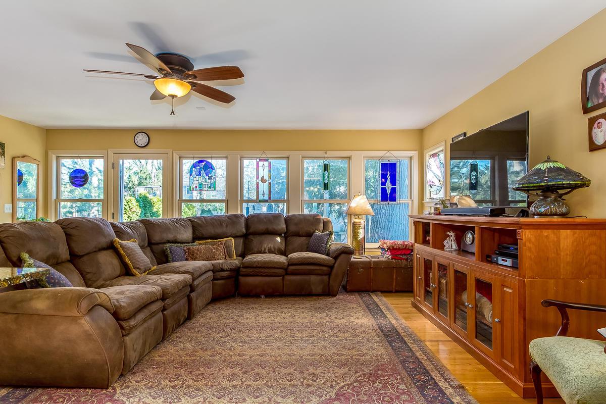 2676 Berwyn Road Columbus, OH 43221 - Photo 16 of 47 Gallery Image 16
