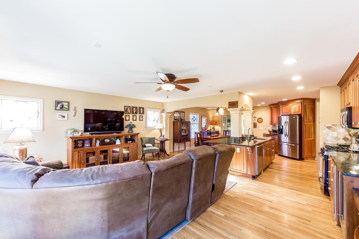 2676 Berwyn Road Columbus, OH 43221 - Photo 19 of 47 Gallery Image 19
