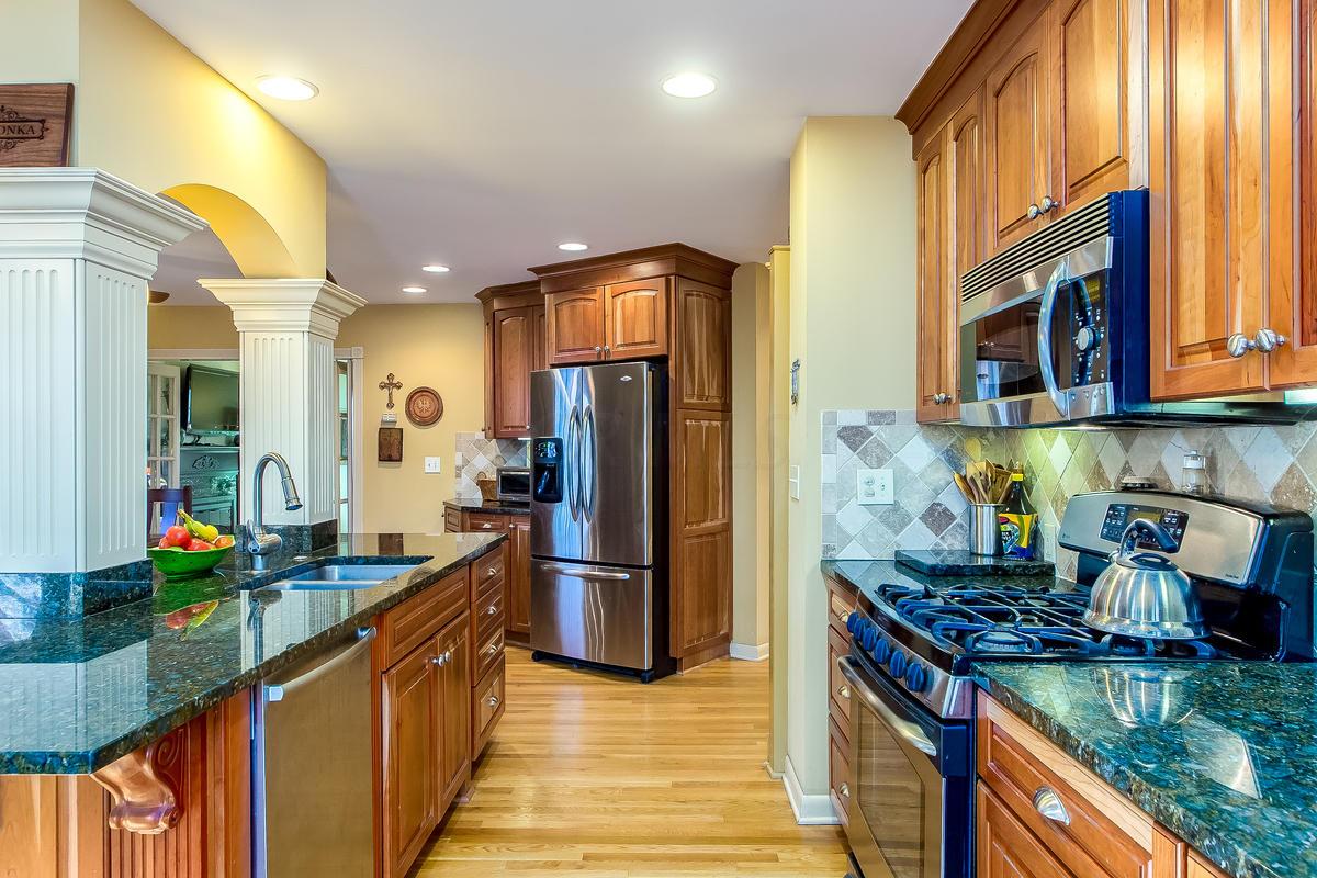 2676 Berwyn Road Columbus, OH 43221 - Photo 20 of 47 Gallery Image 20