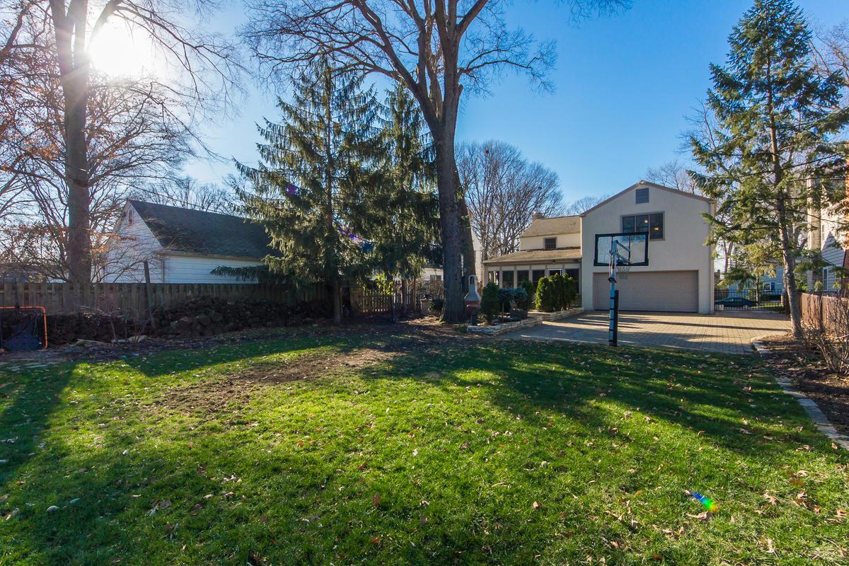 2676 Berwyn Road Columbus, OH 43221 - Photo 41 of 47 Gallery Image 41