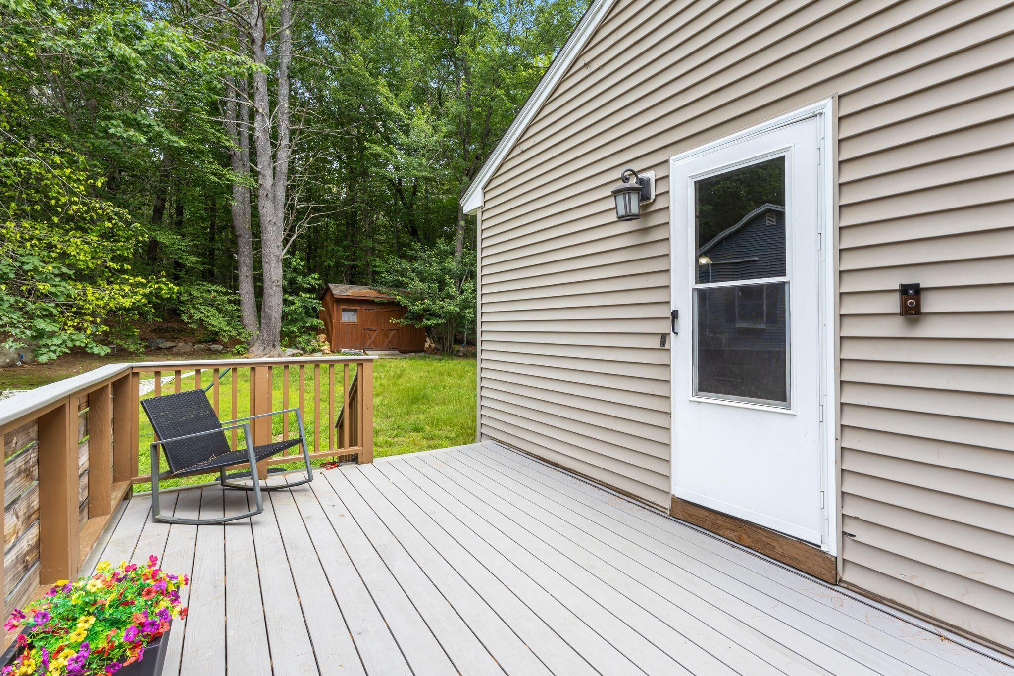 20 Swans Road Raymond, ME 04071 - Photo 28 of 58 20_Swans_Rd_083