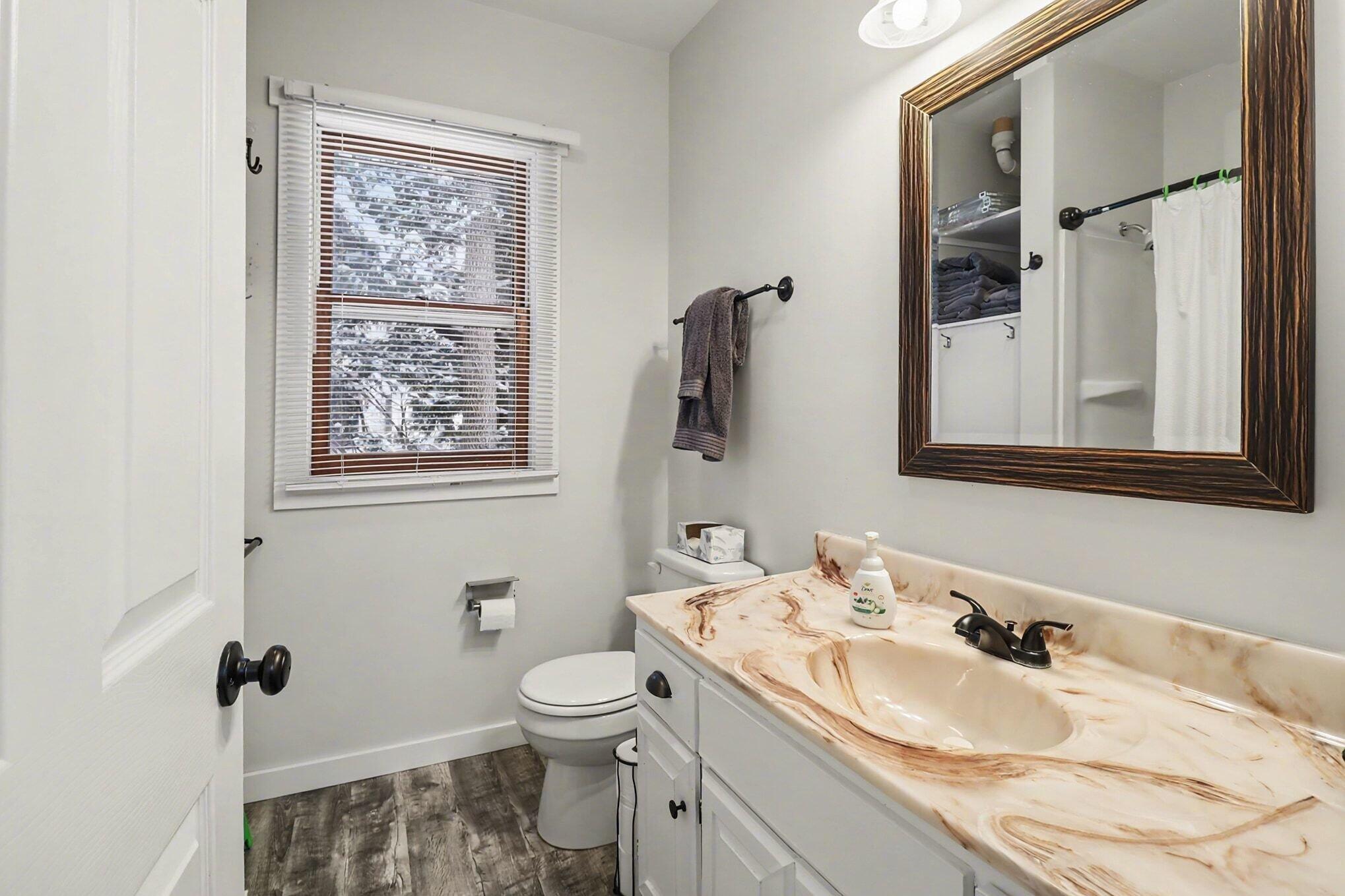 6955 West Jackson Road Ludington, MI 49431 - Photo 12 of 20 004_file_6176