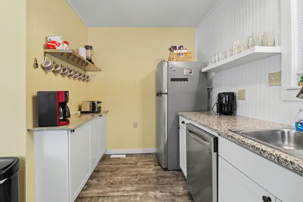 $549,900 | 6955 West Jackson Road, Ludington, MI 49431