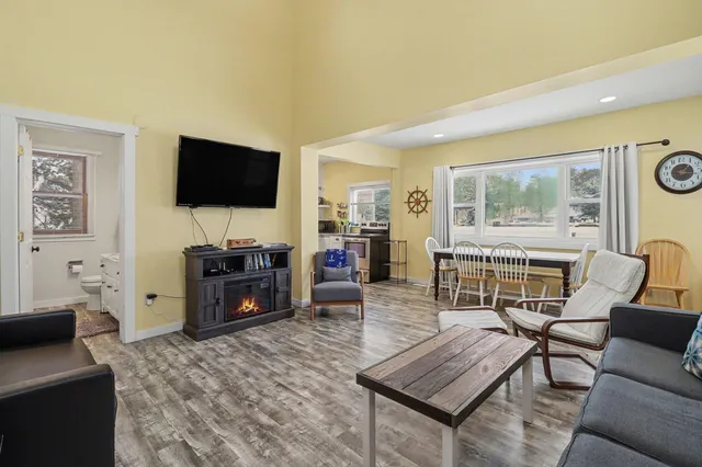 $549,900 | 6955 West Jackson Road, Ludington, MI 49431