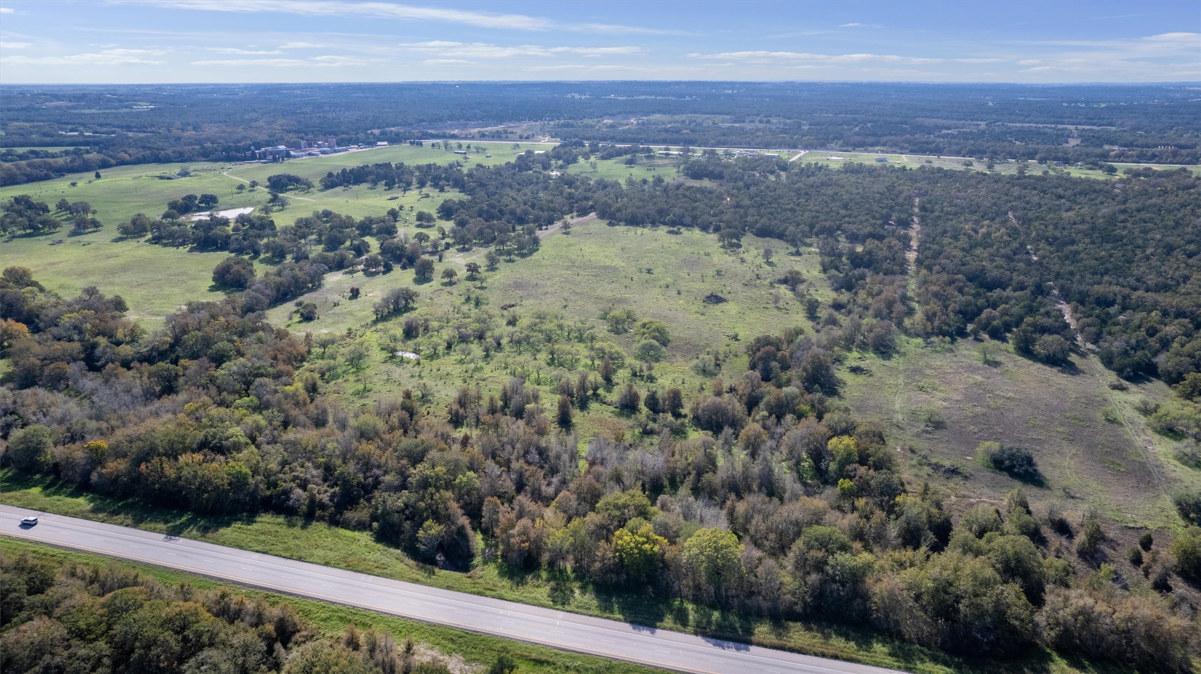 221 Old Waelder Road Flatonia, TX 78941 - Photo 10 of 27