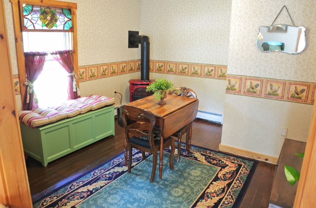 11 West Street Proctor, VT 05765 - Photo 12 of 40
