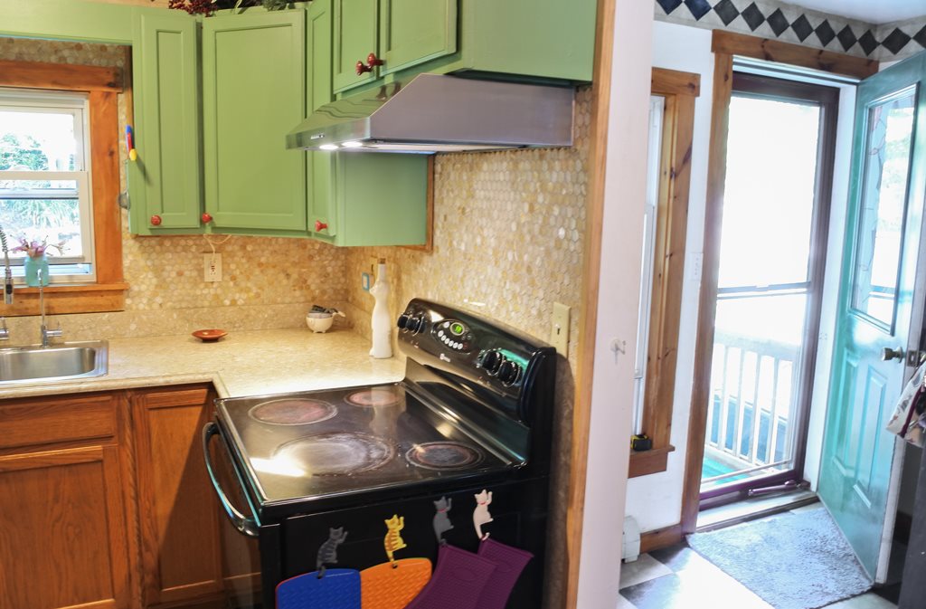11 West Street Proctor, VT 05765 - Photo 23 of 40