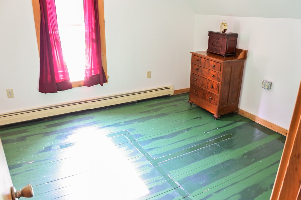 11 West Street Proctor, VT 05765 - Photo 28 of 40