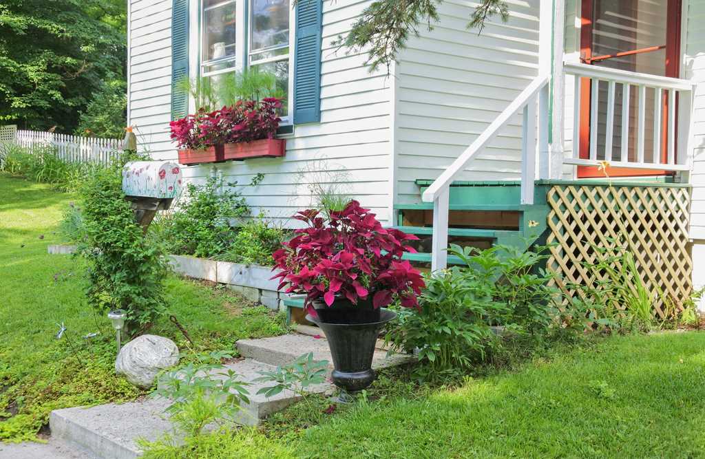 11 West Street Proctor, VT 05765 - Photo 4 of 40