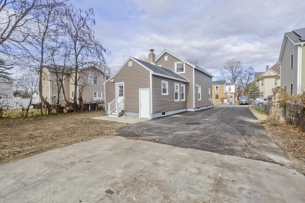 19 Quincy Street Springfield, MA 01109 - Photo 36 of 39 Gallery Image 36