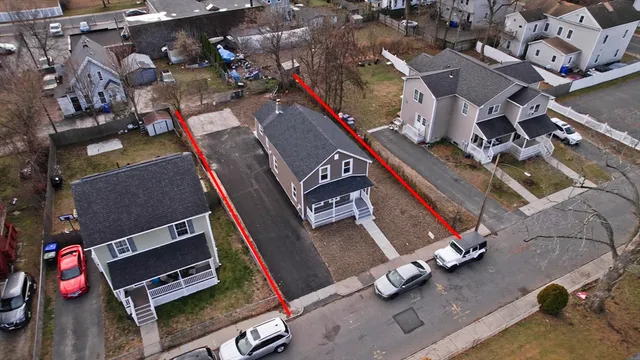 $304,900 | 19 Quincy Street, Springfield, MA 01109