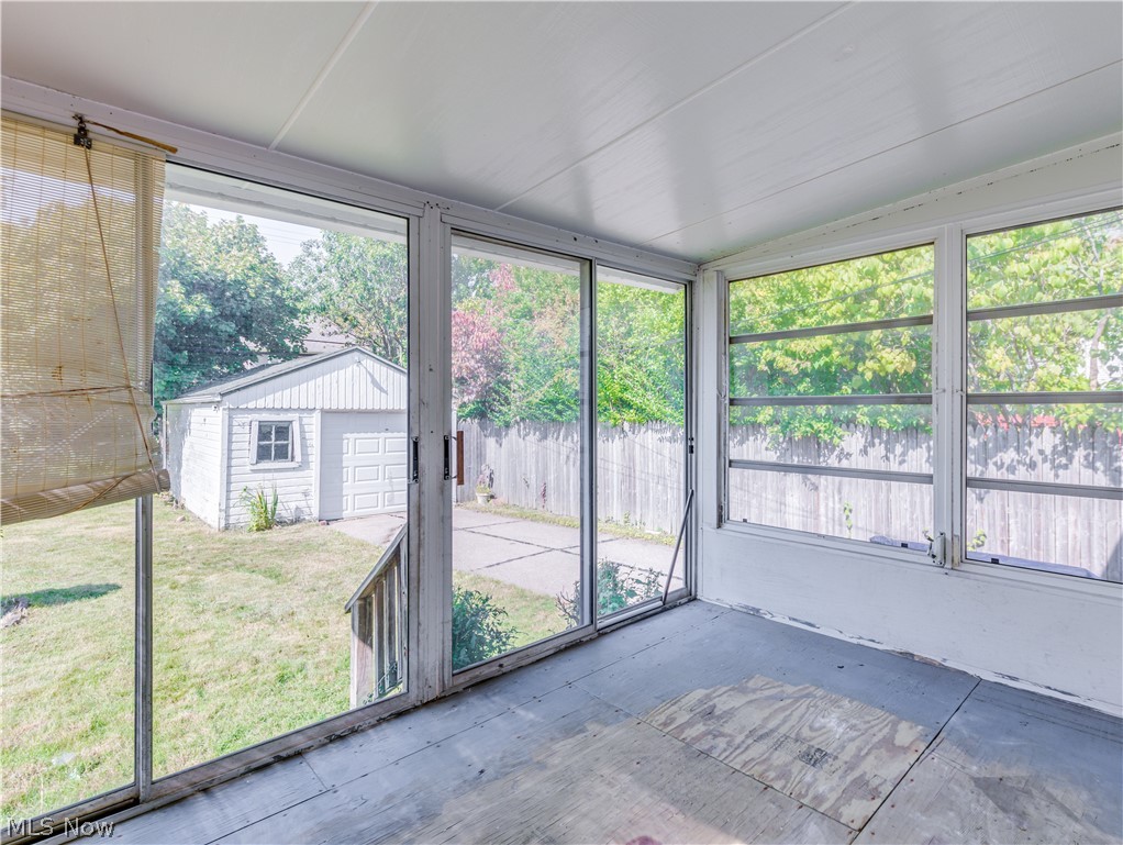 878 Greyton Road Cleveland, OH 44112 - Photo 20 of 29 Gallery Image 20