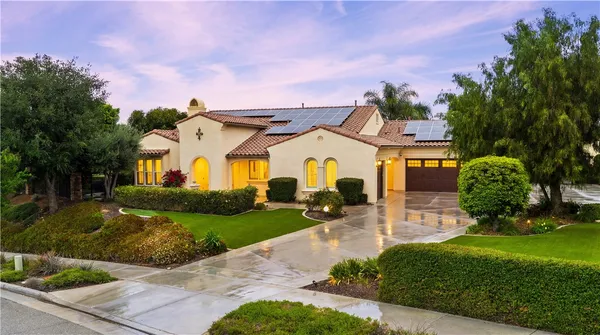 $2,199,999 | 689 Crystal Mountain Circle, Riverside, CA 92506