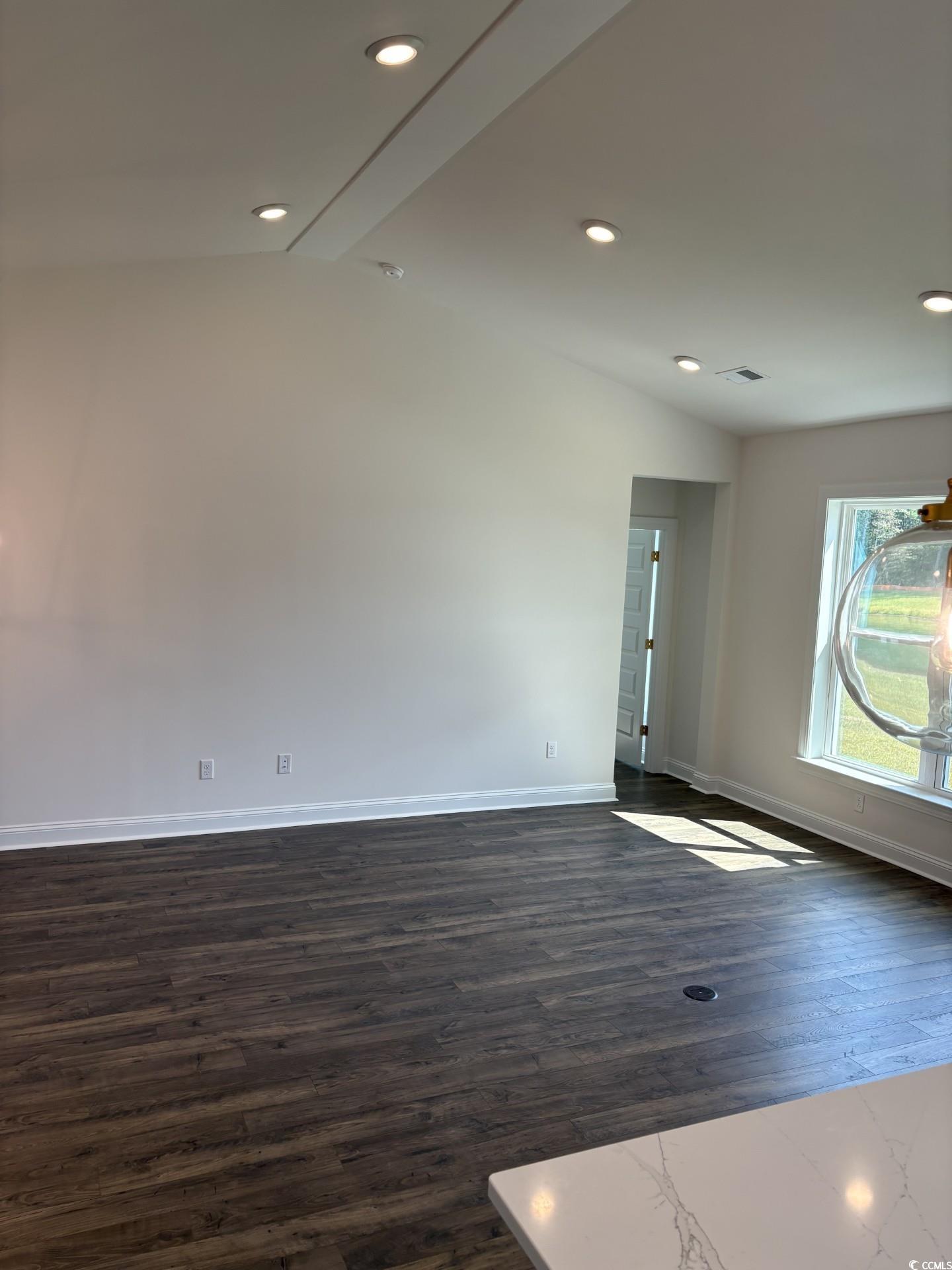 186 Glengrove Lane Murrells Inlet, SC 29576 - Photo 14 of 36 Gallery Image 14