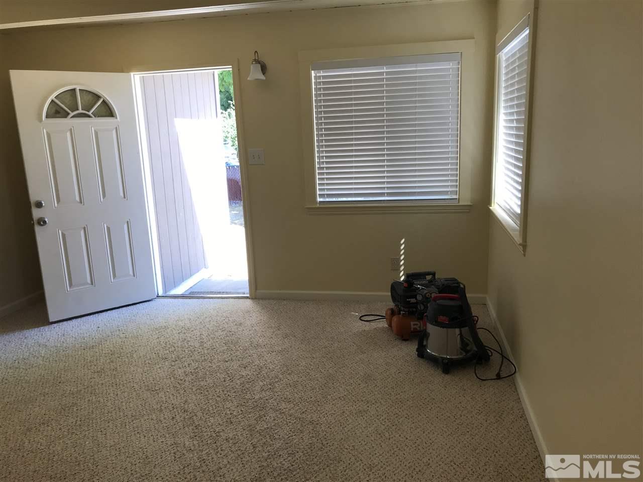 1560 Haddock Drive Reno, NV 89512 - Photo 4 of 22 Photo 4