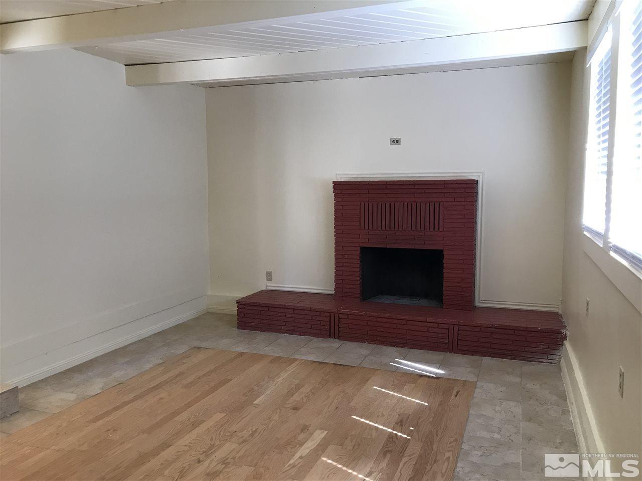 1560 Haddock Drive Reno, NV 89512 - Photo 5 of 22 Photo 5