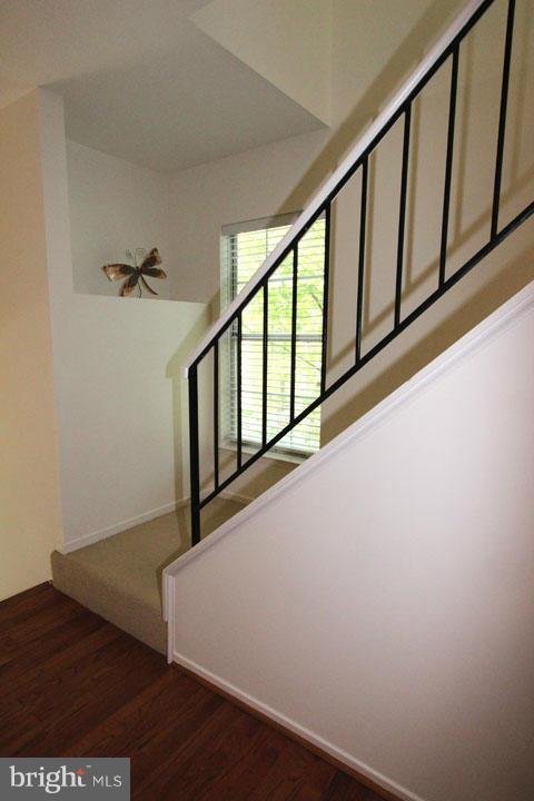 2438 Ridgehampton Court Reston, VA 20191 - Photo 9 of 25 Interior (General)