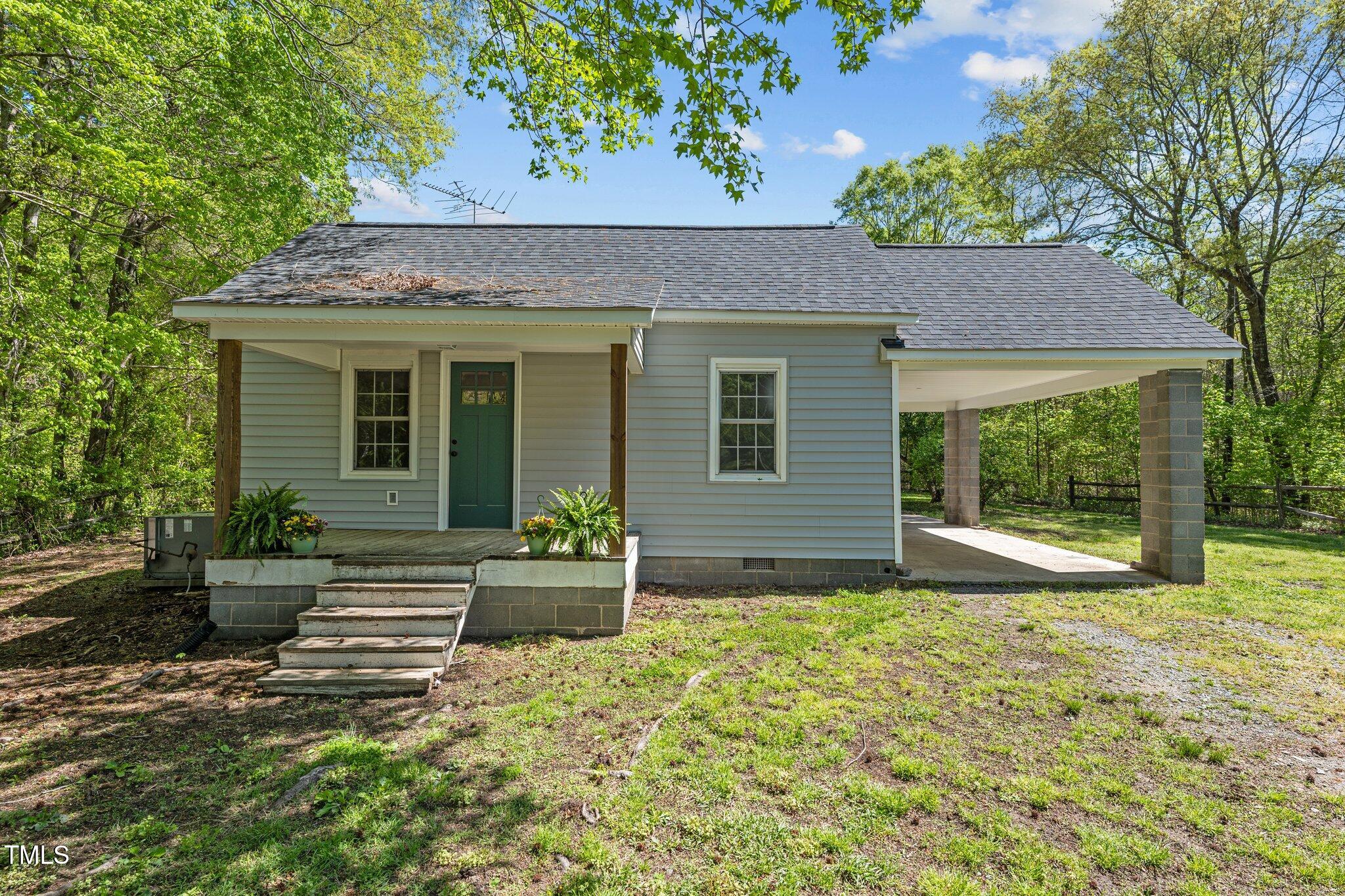 5864 Whitney Road Graham, NC 27253 - Photo 1 of 33 1-web-or-mls-_1237628