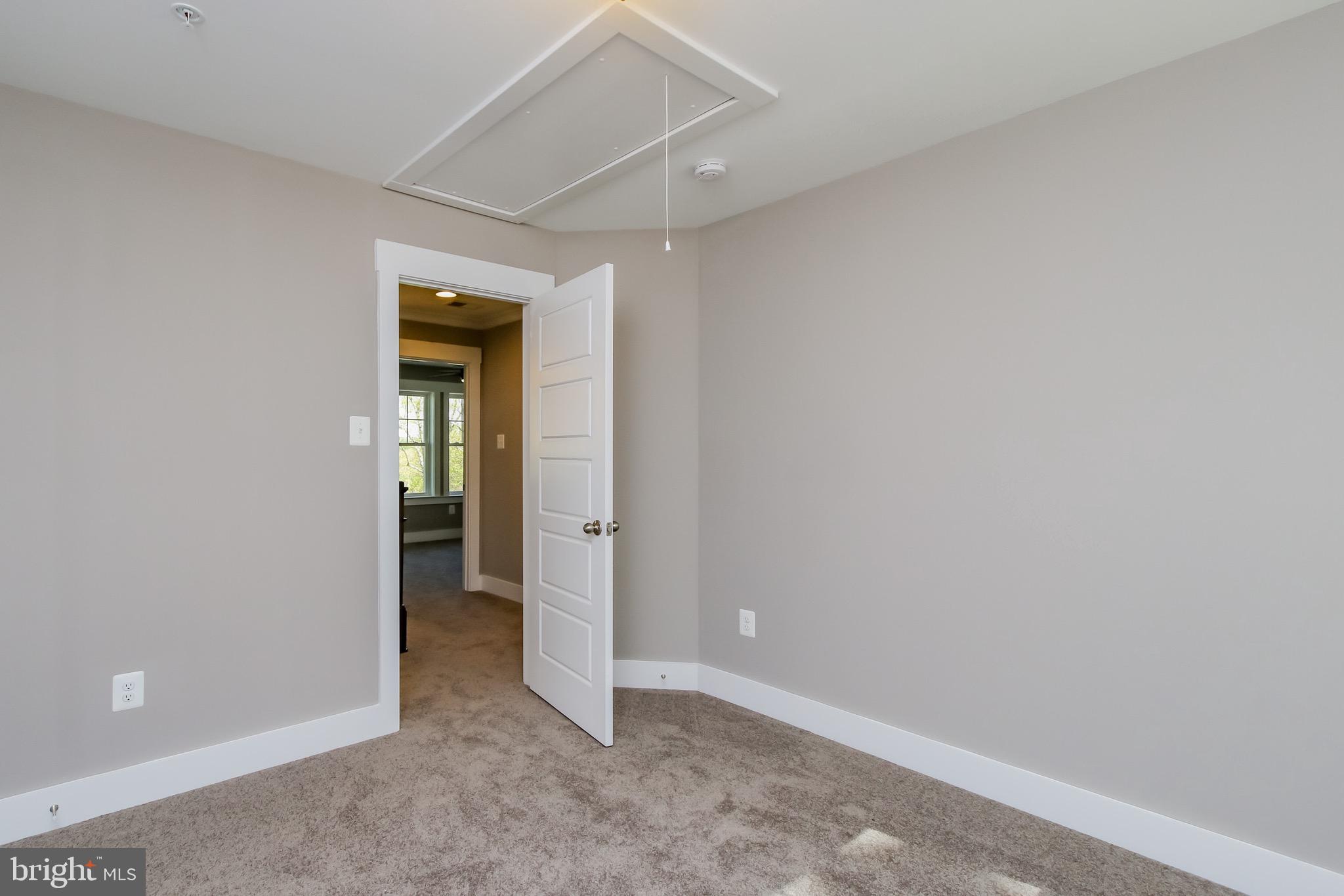6346 Zittlestown Road Boonsboro, MD 21713 - Photo 23 of 27 an empty room and a bathroom with sink