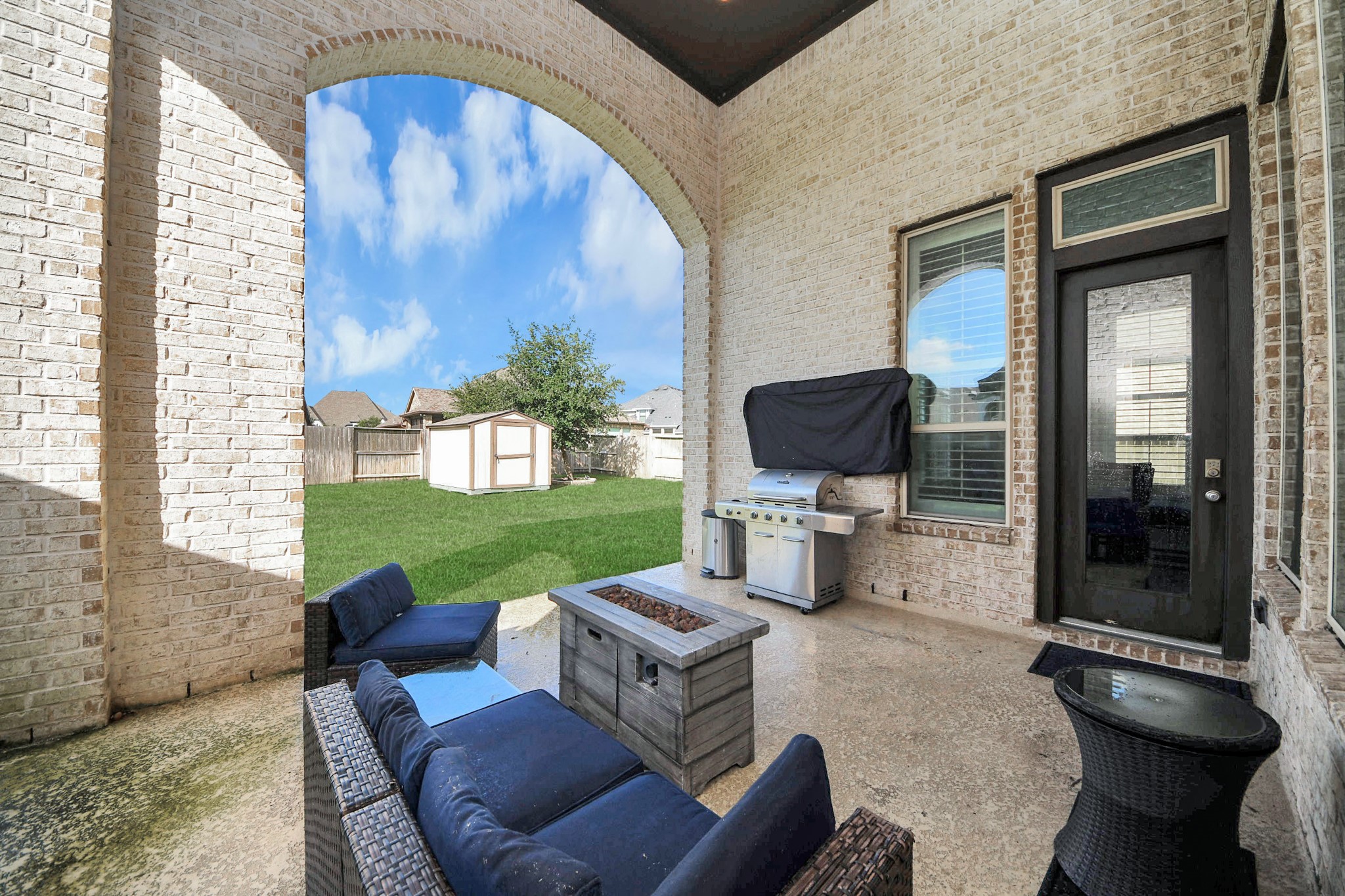 10127 Blythe Street Rosharon, TX 77583 - Photo 40 of 44