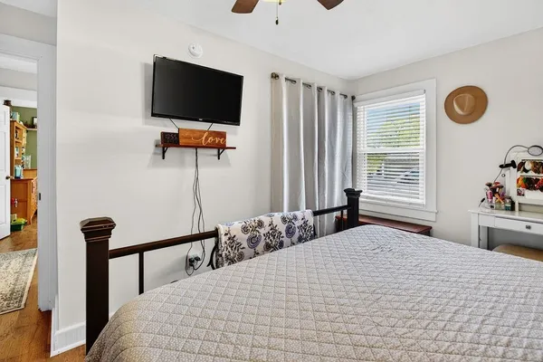 $264,900 | 18 Bartley Street, Staunton, VA 24401