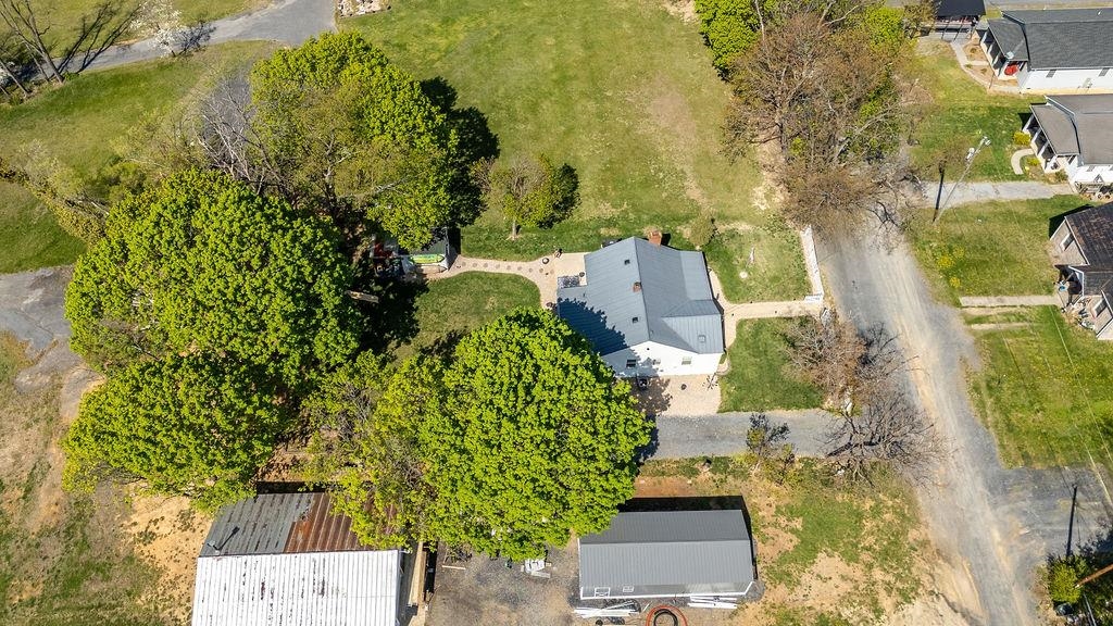 18 Bartley Street Staunton, VA 24401 - Photo 45 of 52 an aerial view of a house with a yard
