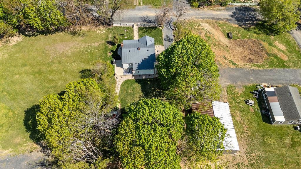 18 Bartley Street Staunton, VA 24401 - Photo 46 of 52 an aerial view of residential houses with outdoor space