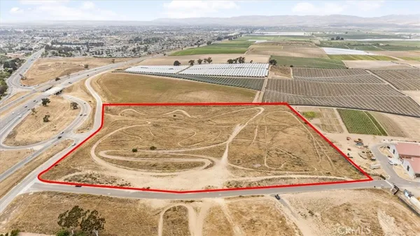 $4,700,000 | 3920 South Us Highway 101, Santa Maria, CA 93455