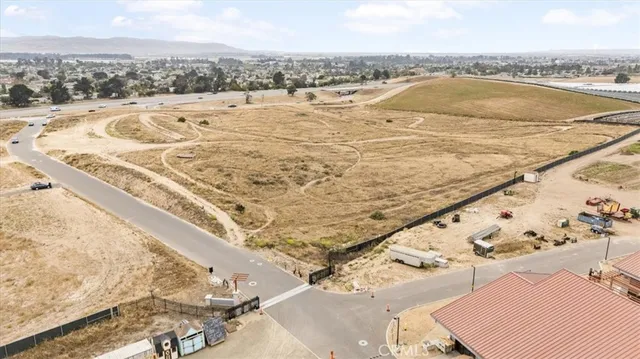 $4,700,000 | 3920 South Us Highway 101, Santa Maria, CA 93455