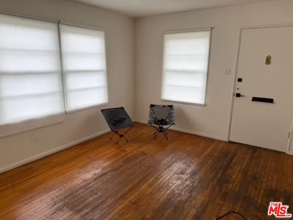 $5,500 | 802 Superba Avenue, Venice, CA 90291