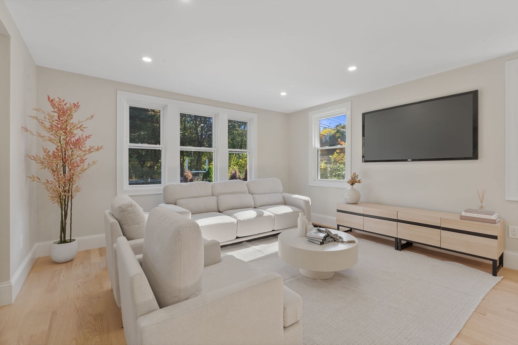 58 Chandler Road Andover, MA 01810 - Photo 13 of 42