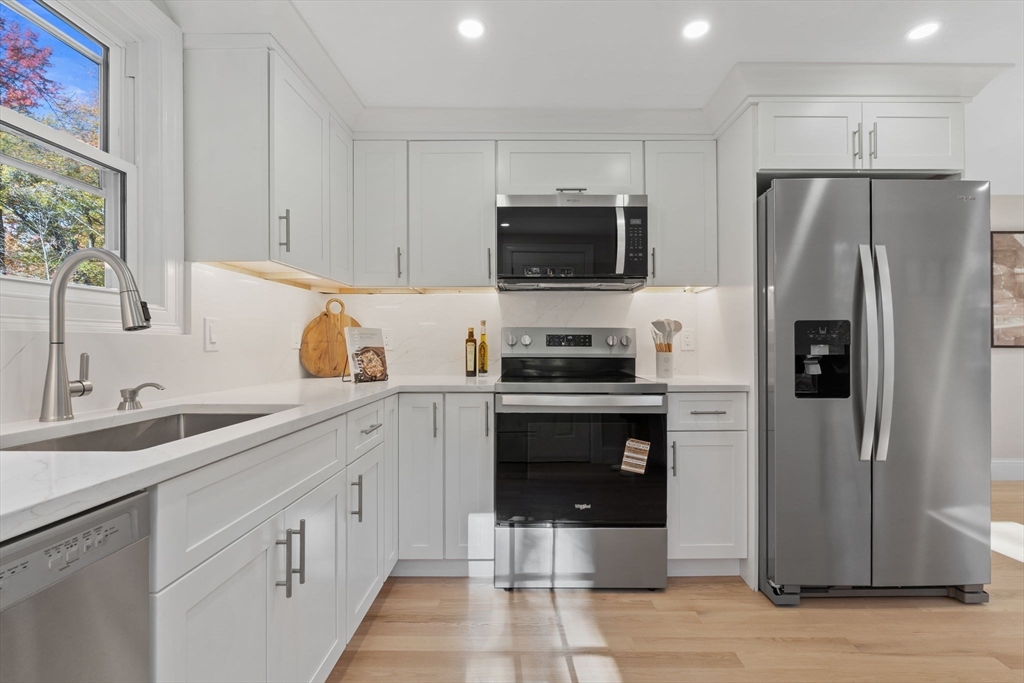 58 Chandler Road Andover, MA 01810 - Photo 3 of 42