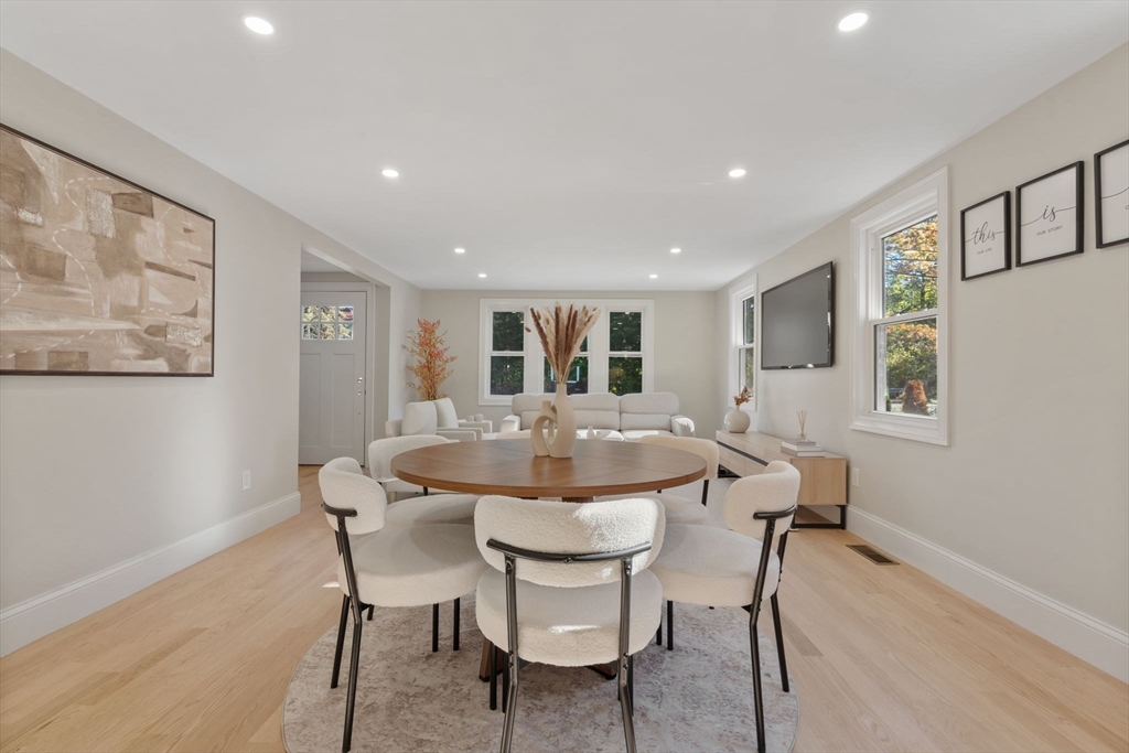 58 Chandler Road Andover, MA 01810 - Photo 7 of 42