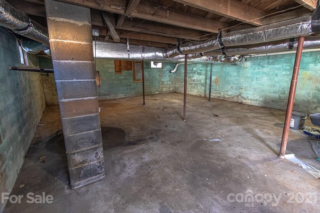 102 Possum Ridge Road Candler, NC 28715 - Photo 24 of 43 Gallery Image 24